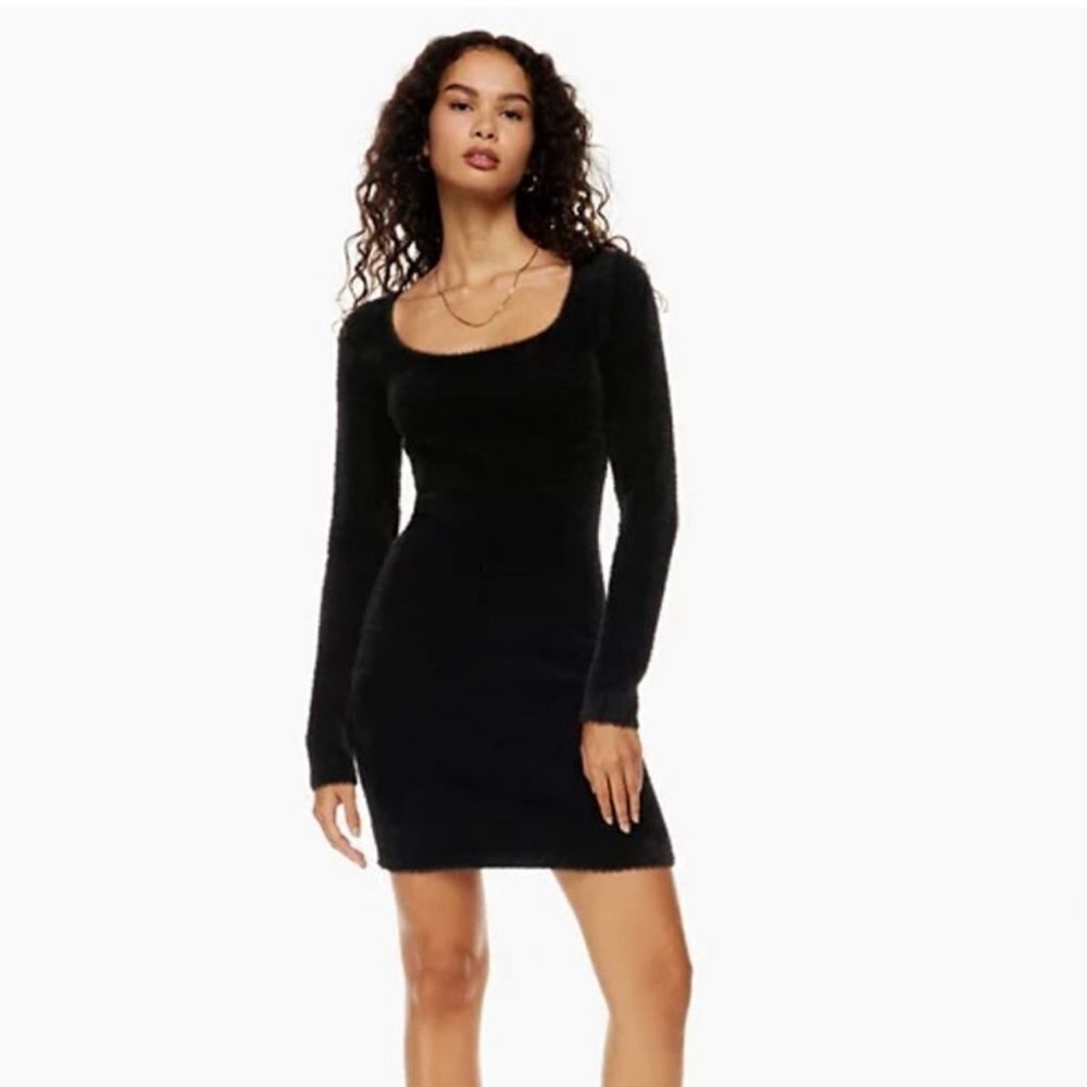 Aritzia Sunday Best Fuzzy Long Sleeve Dress